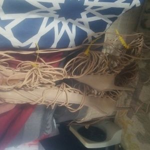 Lace up knee high sexy sexy heels 4" heels size 10 48" tie ups tan faux leather